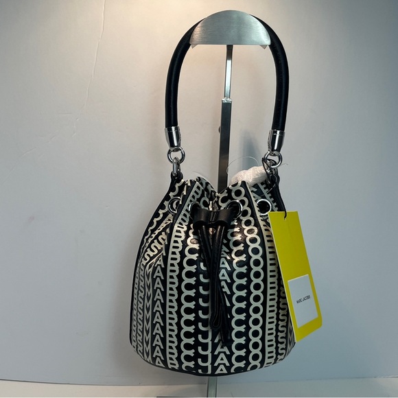 Marc Jacobs Handbags - MARC JACOBS MONOGRAM LEATHER BUCKET BAG